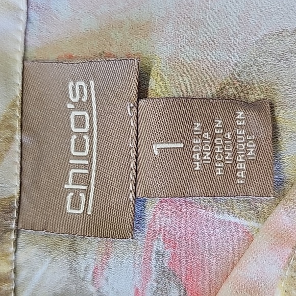 Chico's blouse, lovely colors. Size 1. V neck tab sleeves. Chiffon overlay. Love - Picture 7 of 11